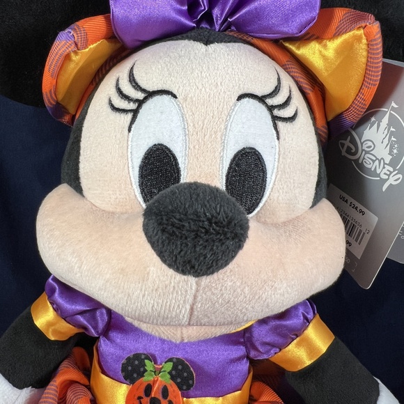 2021 Disney 15" Halloween Minnie Mouse Plush Purple Orange Spooky Collectible - Picture 6 of 6
